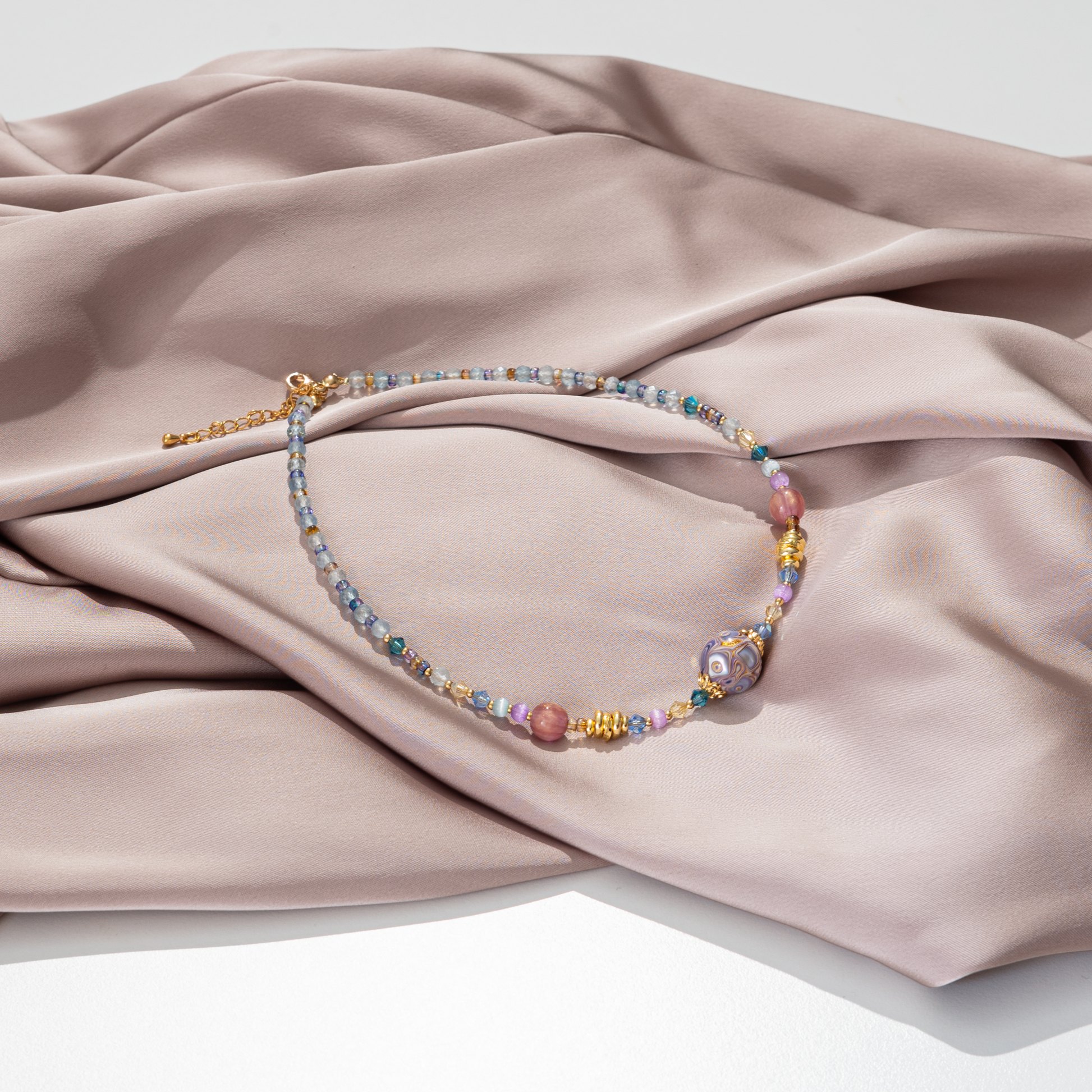 gemstone bead necklace