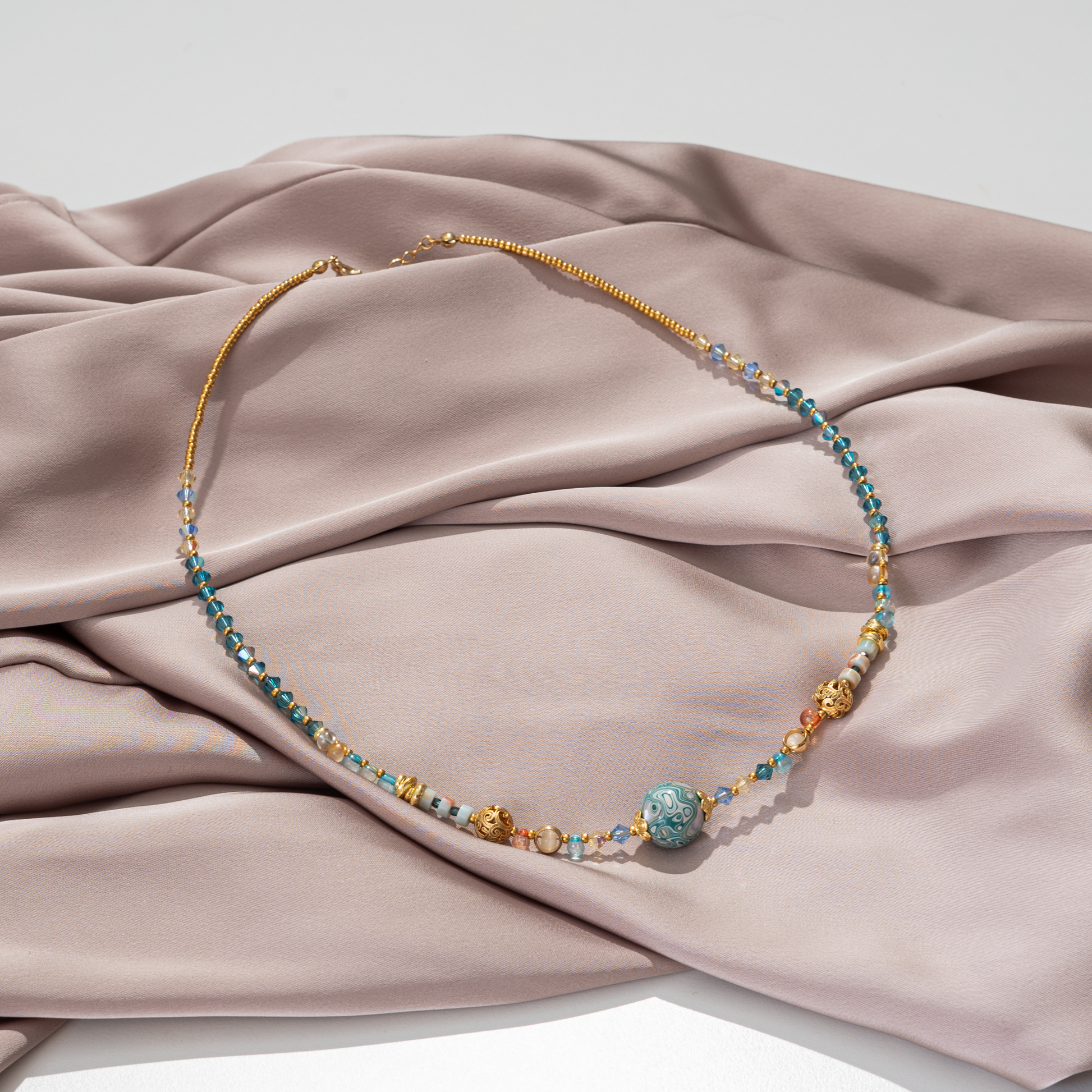shell necklace